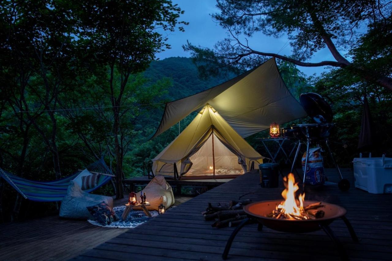Glampic Guesthouse 現在は一棟貸 Tokamači Exteriér fotografie